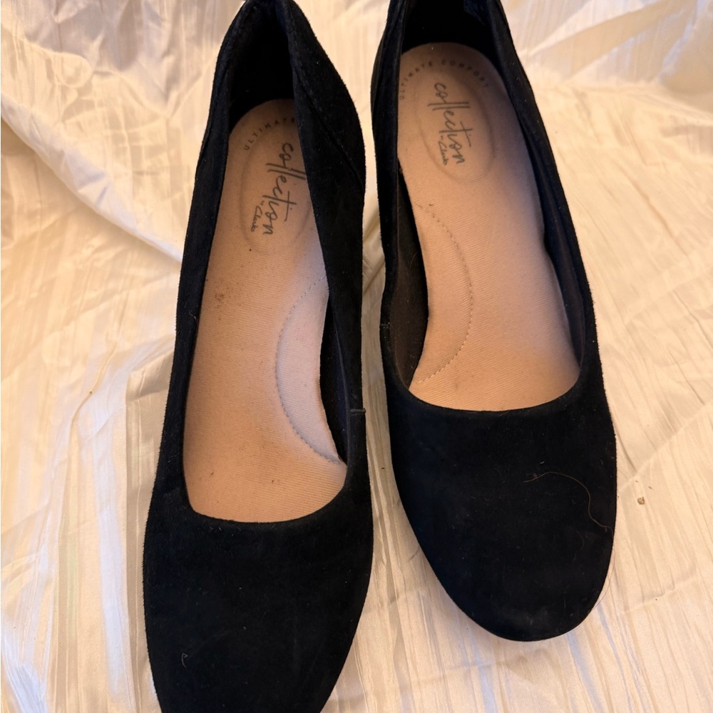 Classic Black Flats by Capelli of New York